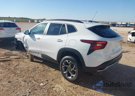 2024 Chevrolet Trax Fwd Lt z USA, uszkodzony, nr VIN KL77LHE2XRC217241